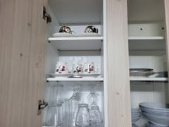 2 bedrooms, 2 queen beds, 1 single bed 5th image