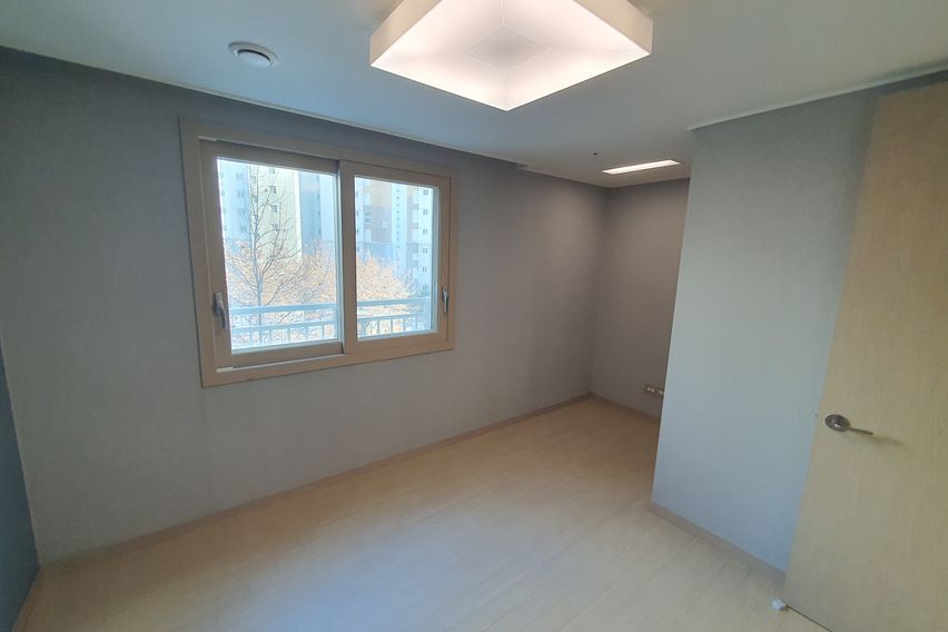 지제역29평3룸아파트