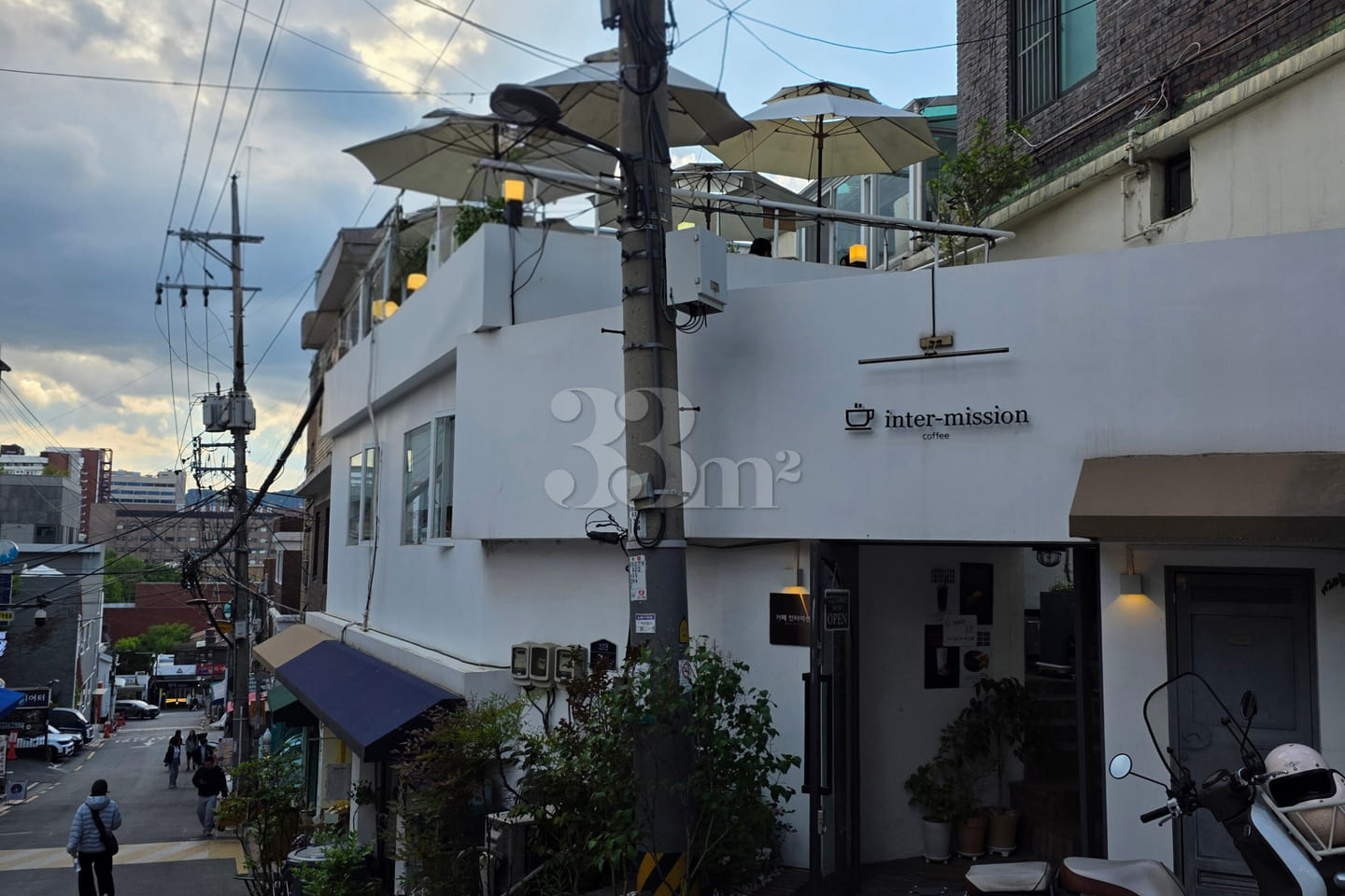 5 minutes from Hyehwa Station to Seoul Nation 14th image