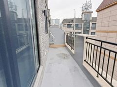 Newly built two-room unit with a terrace and  6th image