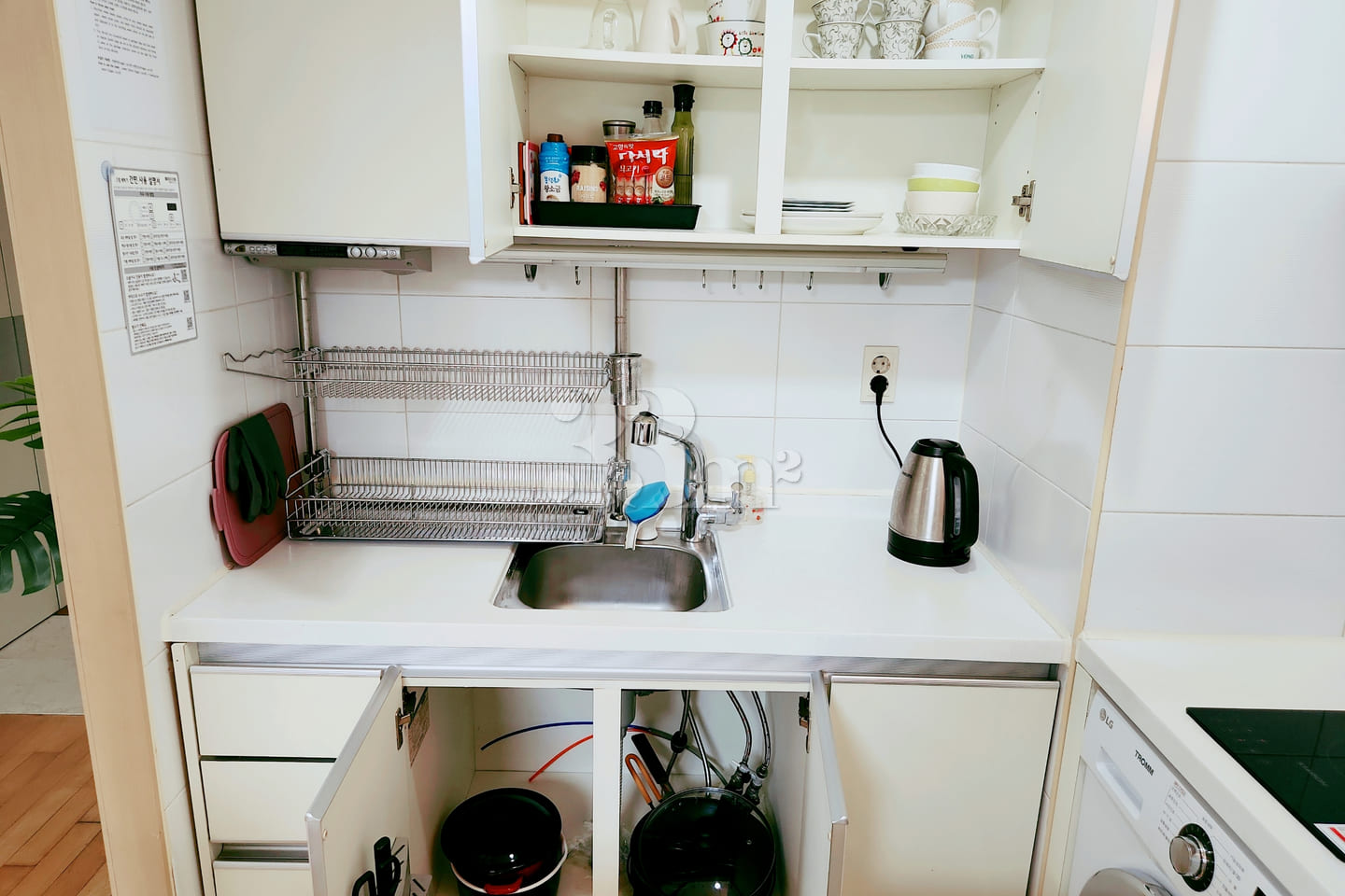 Gangnam Station, fully furnished, 12 pyeong 5th image