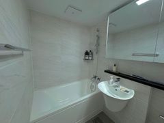 🎈Newly built apartment with full options🎈 8th image