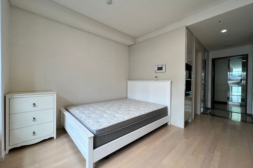 서초동 조용하고 밝은집