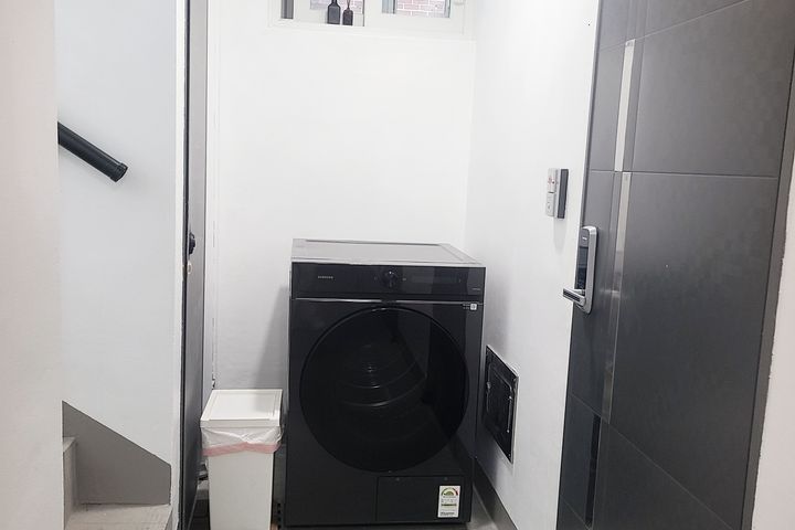 Mapo/Hongdae/Hapjeong fully furnished unit wi 15th image
