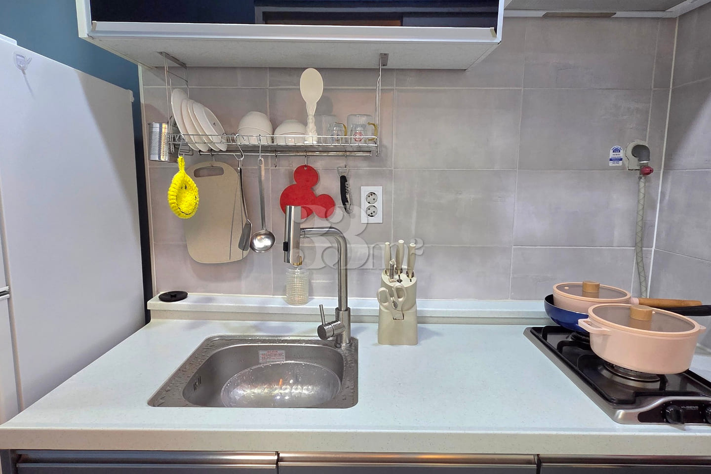 Cost-effective studio apartment with a separa 11th image