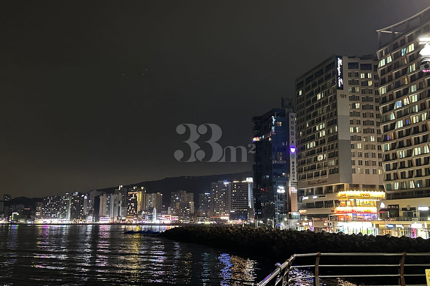 Gwangalli Beach during peak season 16th image