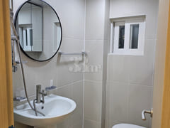Guwol-gil Hospital, clean, fully furnished 5th image