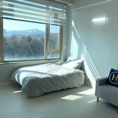 서현역 리모델링 모던 방 이미지