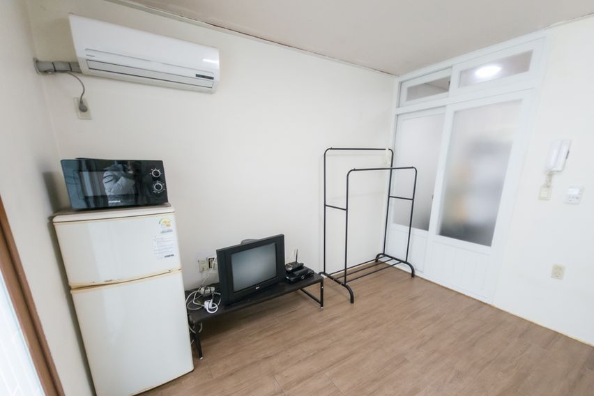 통영진우원룸 B호