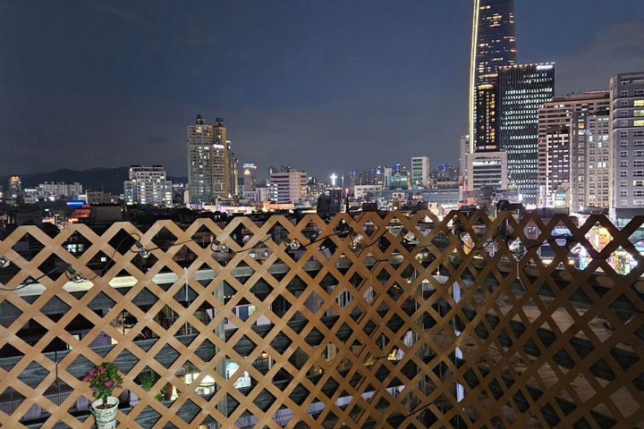 방이동먹자골목롯데타워뷰 0번째 이미지