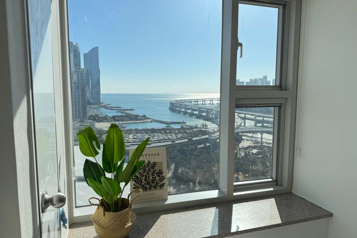 π BEXCO & Centum City, fully furnished 2th image