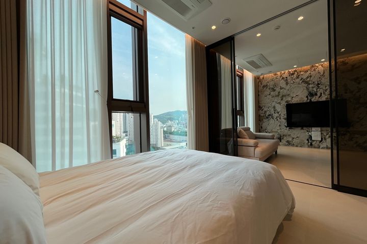 Luxury 1.5-room apartment, 2 minutes from Gan 11th image