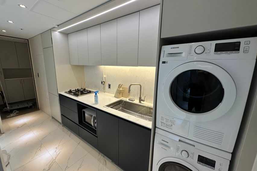 디스커버리 디뷰