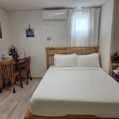 홍대입구역 초역세권 방 이미지