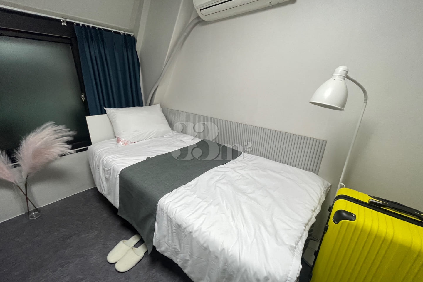 Raum Suite 502 14th image