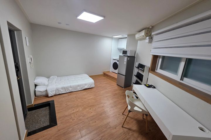 Nakseongdae Cozy House 0th image