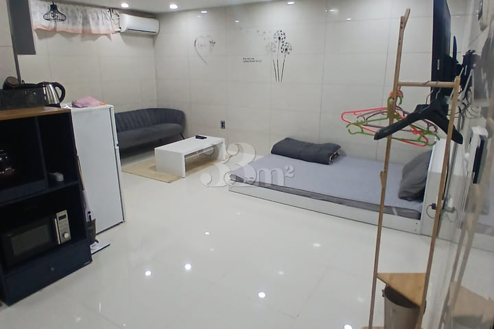 7-minute walk to Bongcheon Station, fully fur