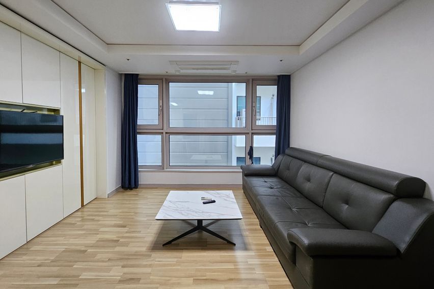 별똥별하우스 사이7층2