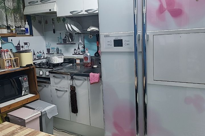 Blue Two-room apartment, available for 4-5 pe 4th image