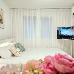 ♥️ Two-bedroom apartment near Gangnam-gu Offi Unit Image