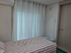 Affordable Women-Only Accommodation in Bongch 3th image