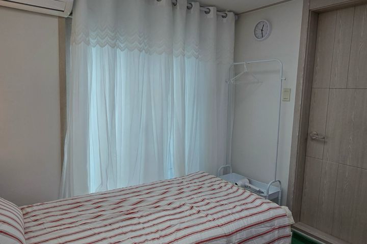 Affordable Women-Only Accommodation in Bongch 3th image