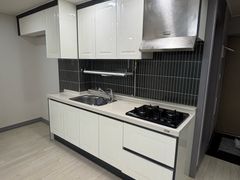 Clean two-room apartment in Siheung-dong 5th image