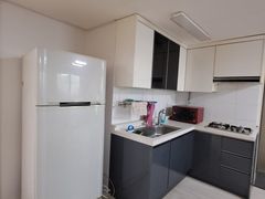 Three-room apartment in Junggok-dong with par 5th image