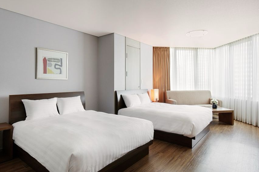 서대문역 넓은 객실