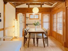 Hanok near Hansung University Station in Seon 7th image