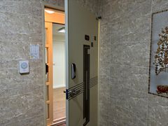 Cost-effective two-bedroom apartment in a dou 9th image