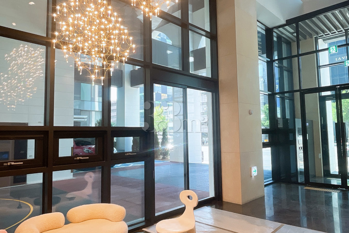 Newly built suite near Cheongdam Intersection 1th image