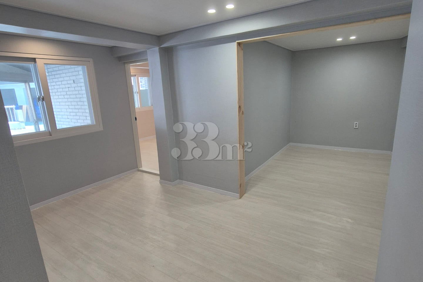 Songdo Beach Unit 102 5th image