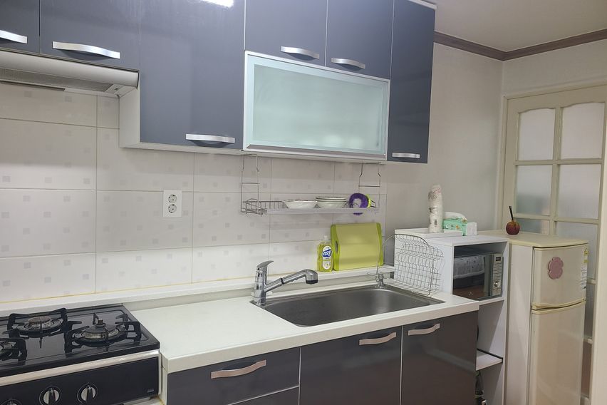 Happy Hour 18th image