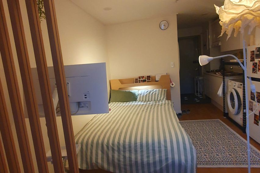 신논현역도보2분 쉼터2