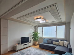 Spacious, sunlit two-room apartment 0th image