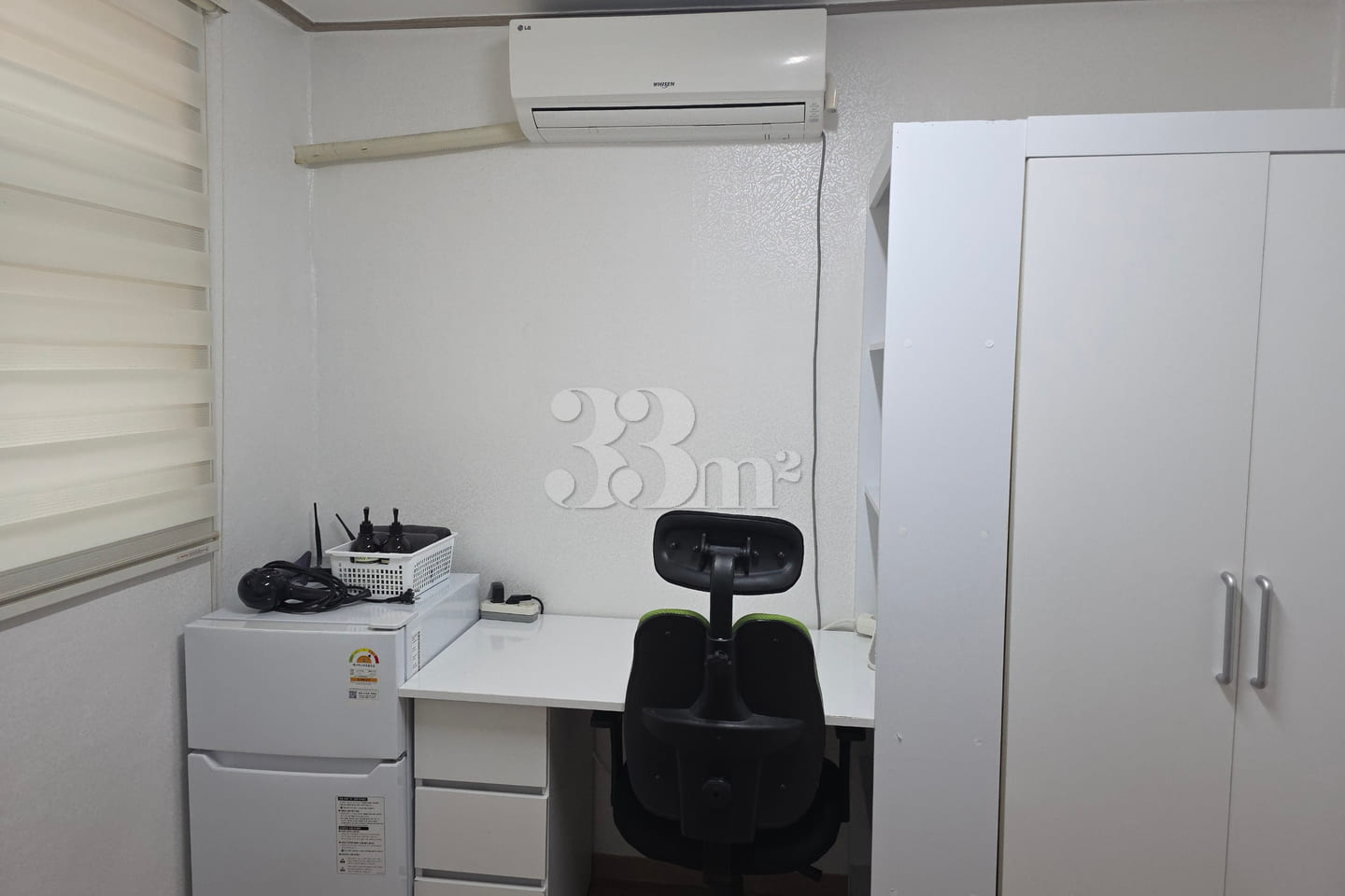 Room 207 3th image