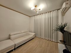 Accommodation next to Songjeong Beach Pine Fo 15th image