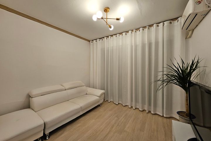 Accommodation next to Songjeong Beach Pine Fo 15th image