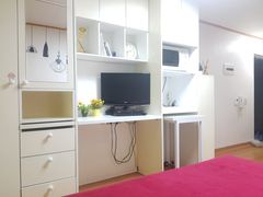 Room 201 2th image
