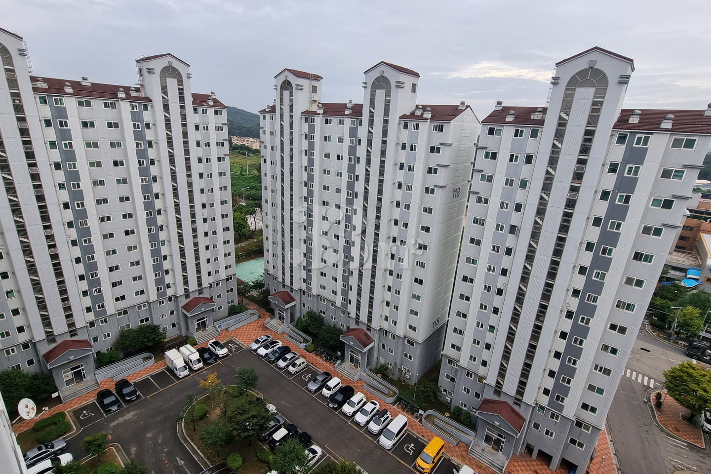 Body-friendly, 3 rooms, parking, full options 19th image