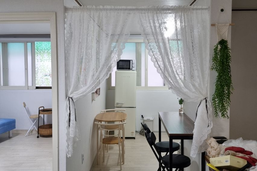 금돼지식당뒤 3룸301