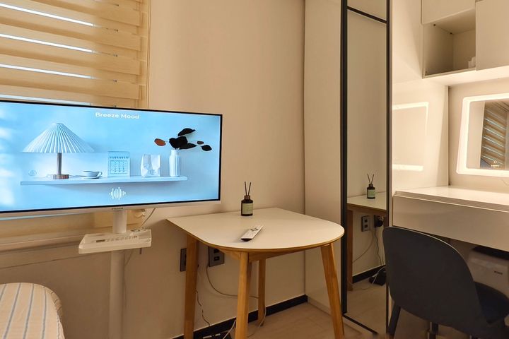 New studio apartment near Sindae-bang Station 3th image