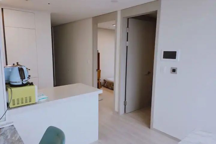 A rare, hotel-quality two-bedroom :) 6th image