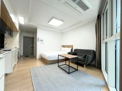 Premium Life at Seoul Station 3th image