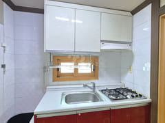 A clean room in Dong-gu, Ulsan 4th image