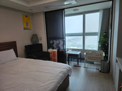 High-Rise Harbor View Stay with Sunset 2th image