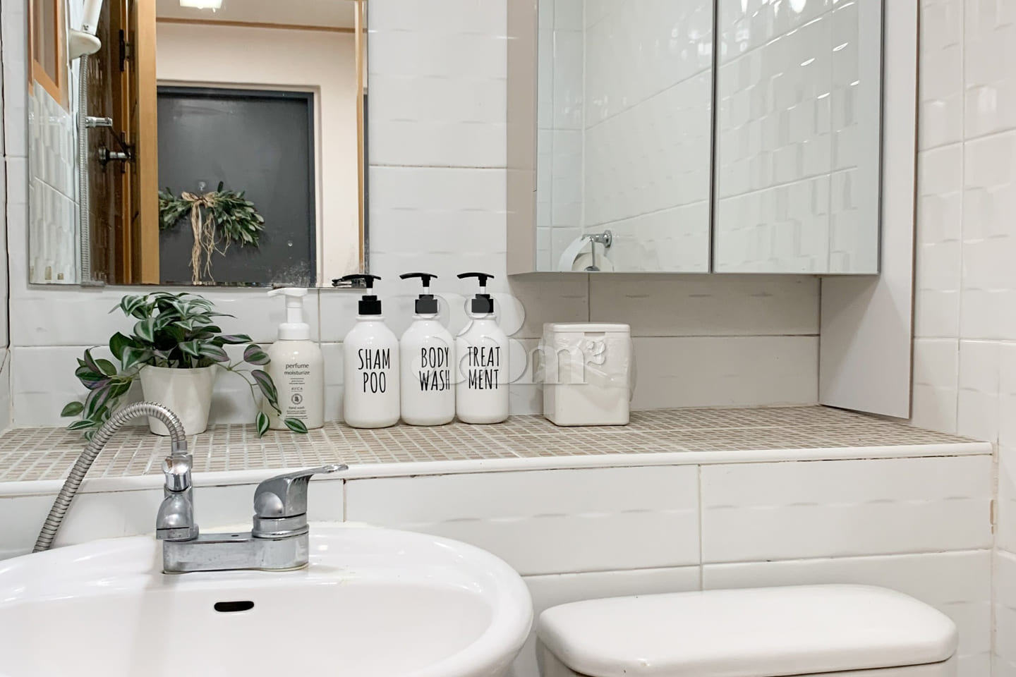 Special offer on a studio apartment in Hongda 6th image
