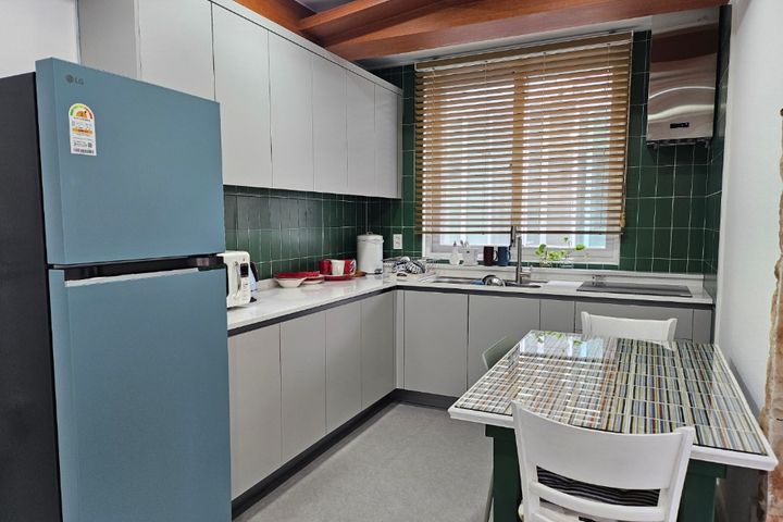 Gangbyeon Line Jeong House 1.5 Room 2th image