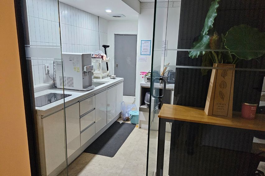 신촌역1분 깔끔한 원룸